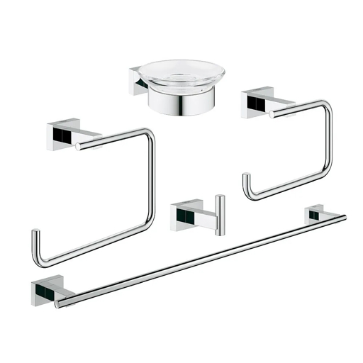 ESSENTIALS ACCESSORIES SET MASTER 5 IN 1