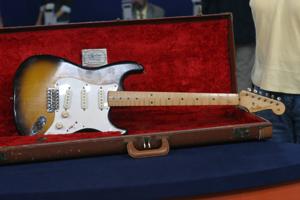 1957 Fender Stratocaster Guitar | Antiques Roadshow | PBS