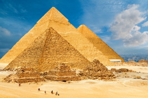 What are the Pyramids of Giza—and who built them?