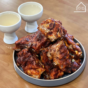 Seasoned pork bone ribs