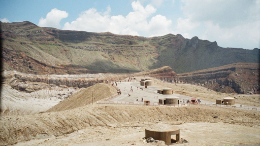 Ngorongoro rim vs floor landscape