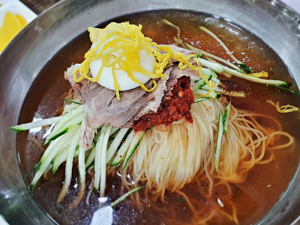 Korean cold beef noodle soup