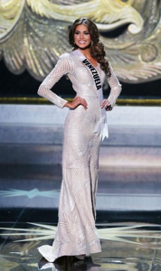 Miss Venezuela 2013 Gabriela Isler Takes – Ảnh báo chí có ...