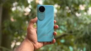 iQOO Z10R 5G mobile launched: Price in India, specifications ...