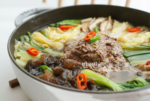 Korean beef mushroom hot pot