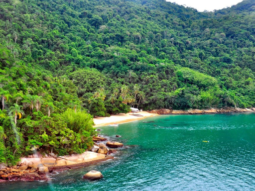 Ilha Grande, o paraíso em meio ao mar azul de Angra dos Reis