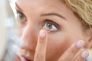Diferencia entre la graduación de gafas y lentillas: Todo lo que necesitas saber 1 Adaptación y servicios de lentes de contacto personalizados ...