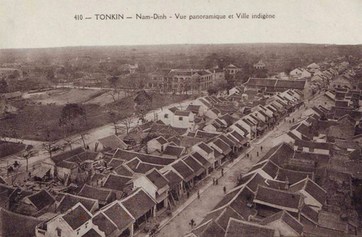 Panoramic view of Nam Định City's native quarter ("Ville indigène") in Tonkin, circa 1900.