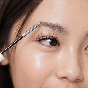 Mengenal Brow Mascara, Pengertian dan Fungsi dari Maskara ...