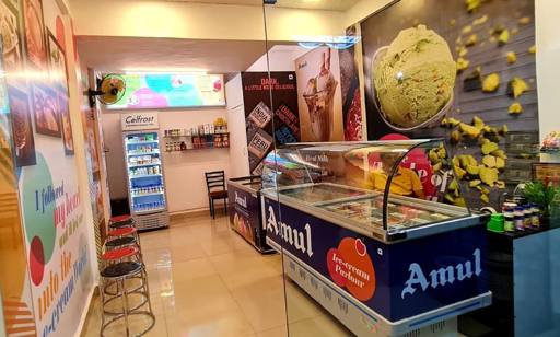 Amul parlour
